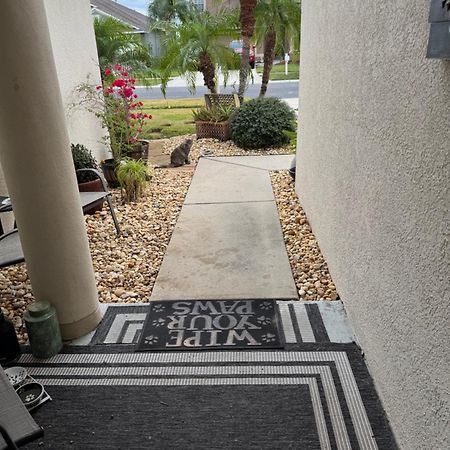 Ruskin Fl Private 2 Bdrm 1 Bath Suite Common Areas Shared With Host And Cat Extérieur photo