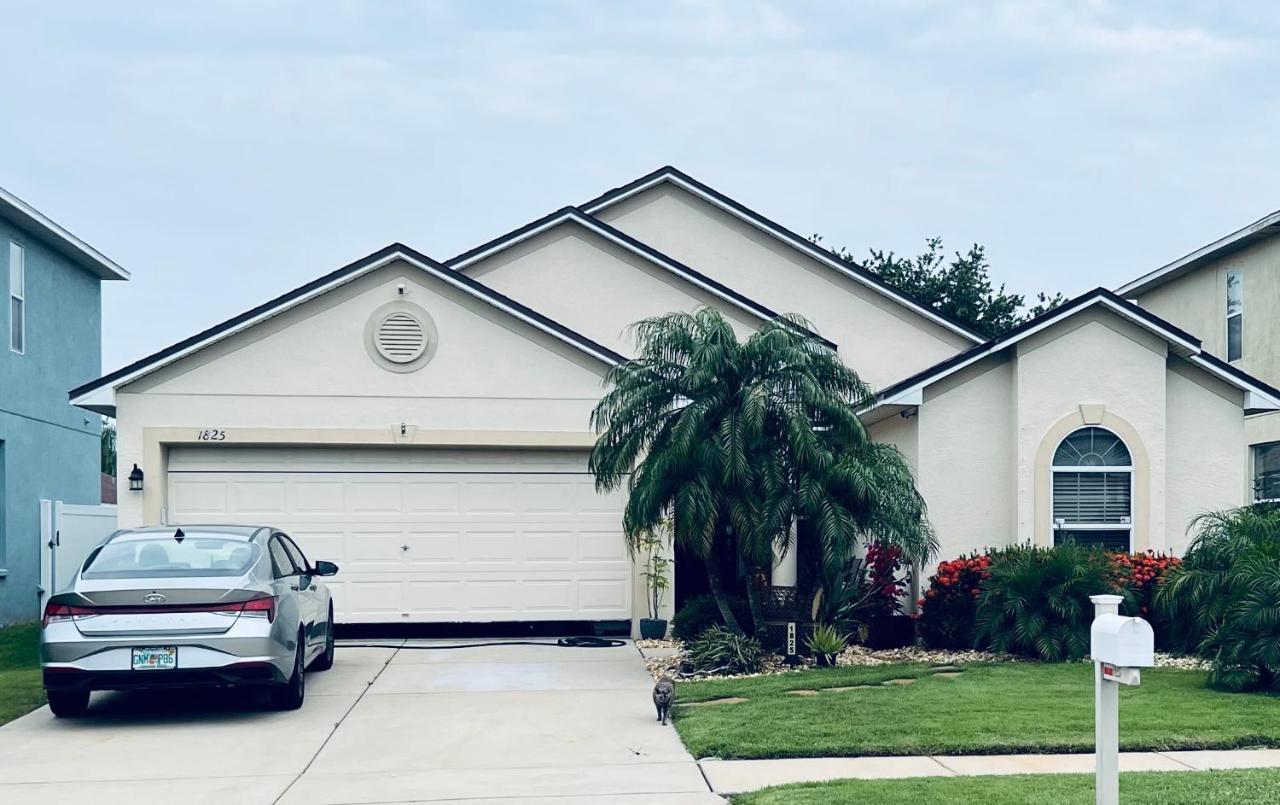 Ruskin Fl Private 2 Bdrm 1 Bath Suite Common Areas Shared With Host And Cat Extérieur photo
