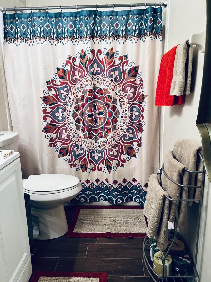 Ruskin Fl Private 2 Bdrm 1 Bath Suite Common Areas Shared With Host And Cat Extérieur photo